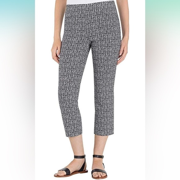 Hilary Radley Size Medium Abstract Print Pull On Capri Pants Spring Summer Ankle - Picture 1 of 9